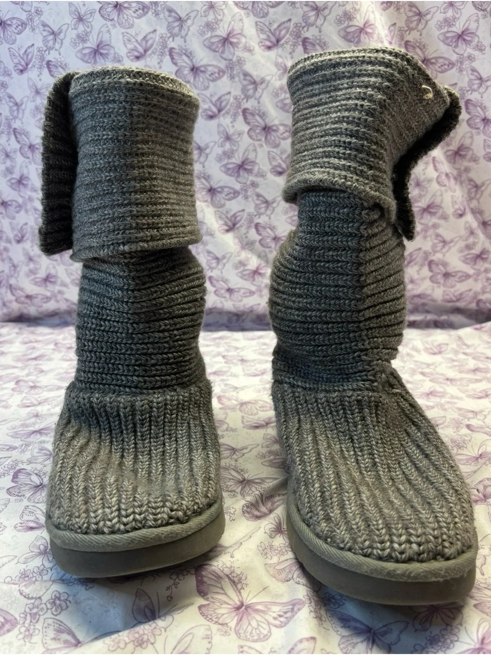 ✴️UGG Gray Knit Fold-Down Boots